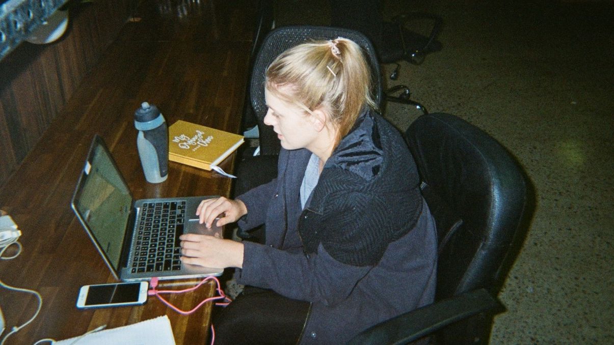 I Wanna Learn To Code - Where Should I Start?