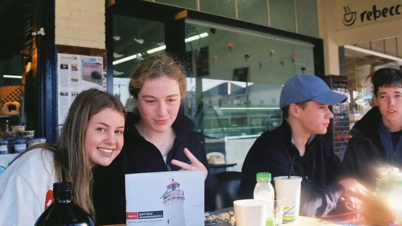How to Split Bills With Your Mates Hassle-Free